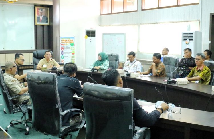 Pj Bupati Tegal Cek Kesiapan Camat Sukseskan Pemilu Sekretariat