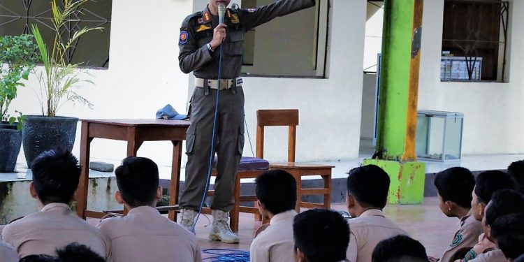 Satpol Go To School Ajak Siswa Bangun Karakter Pelajar Pancasila