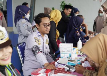 Pengemudi Angkutan Lebaran Jalani Pemeriksaan Kesehatan Gratis
