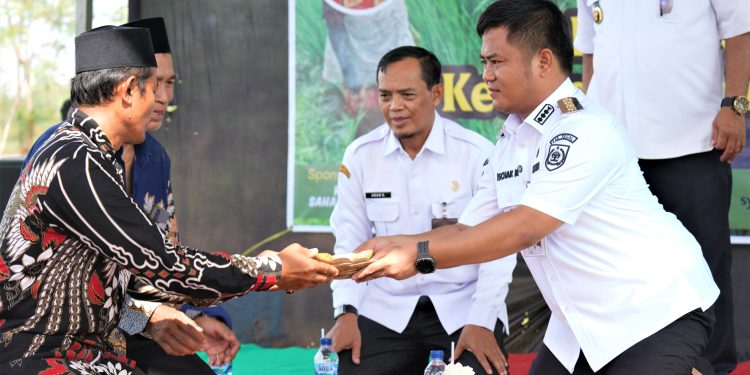 Pemkab Tegal Siapkan Premi Rp300 Juta untuk Asuransi Usaha Tani Padi