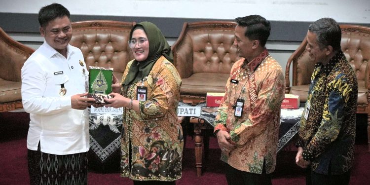 Kenalkan Konsep Wisata Geothermal, Guci Bakal Punya Wisata Hidroterapi