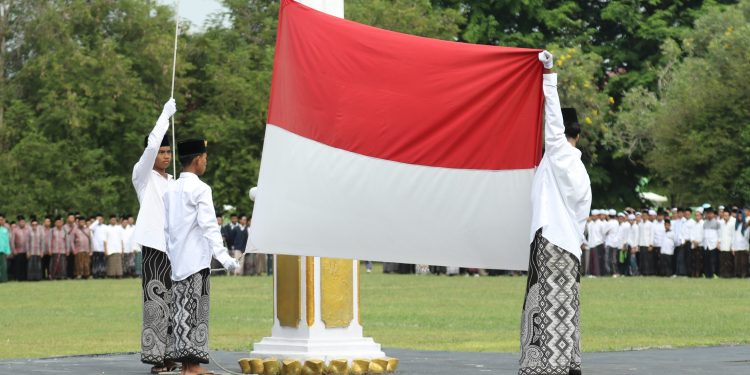 Peran Santri Memperkuat Kedaulatan Indonesia