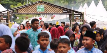 12.000 Tusuk Sate Dibagikan Gratis di Festival Sate Tegal 2025