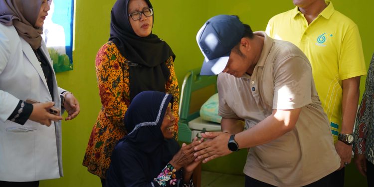 Ratusan Warga Margasari Akses Layanan Kesehatan Gratis di Hari Kesehatan Nasional