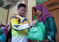 Forkopimda Kabupaten Tegal Bagikan Bansos di Dusun Kalisusu