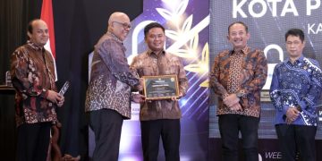 Pemkab Tegal Raih Predikat Informatif KIP Award 2025