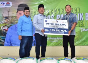1.333 Nelayan Pantura Terima Bantuan Beras Paceklik