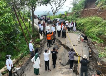 Pemkab Tegal Alokasikan Rp500 Juta untuk Perbaikan Jalan Ambles di Batunyana-Danasari