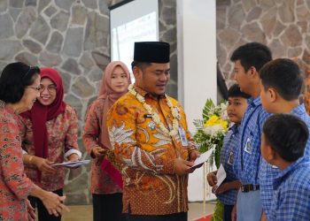 Bupati Tegal Tegaskan Komitmen Pendidikan Inklusif pada HUT ke-38 SLB Manunggal Slawi
