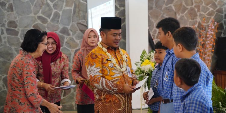 Bupati Tegal Tegaskan Komitmen Pendidikan Inklusif pada HUT ke-38 SLB Manunggal Slawi