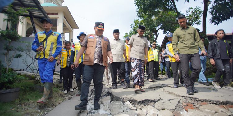 Menteri PUPR Pastikan Korban Bencana di Padasari Tempati Huntara Sebelum Lebaran