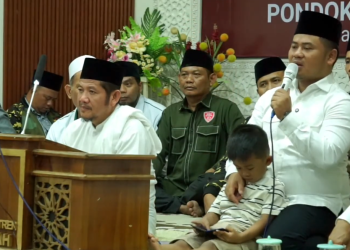 Bupati Tegal Tegaskan Komitmen Dampingi Warga Terdampak Tanah Bergerak dalam Istighosah di Ponpes Al-Adalah